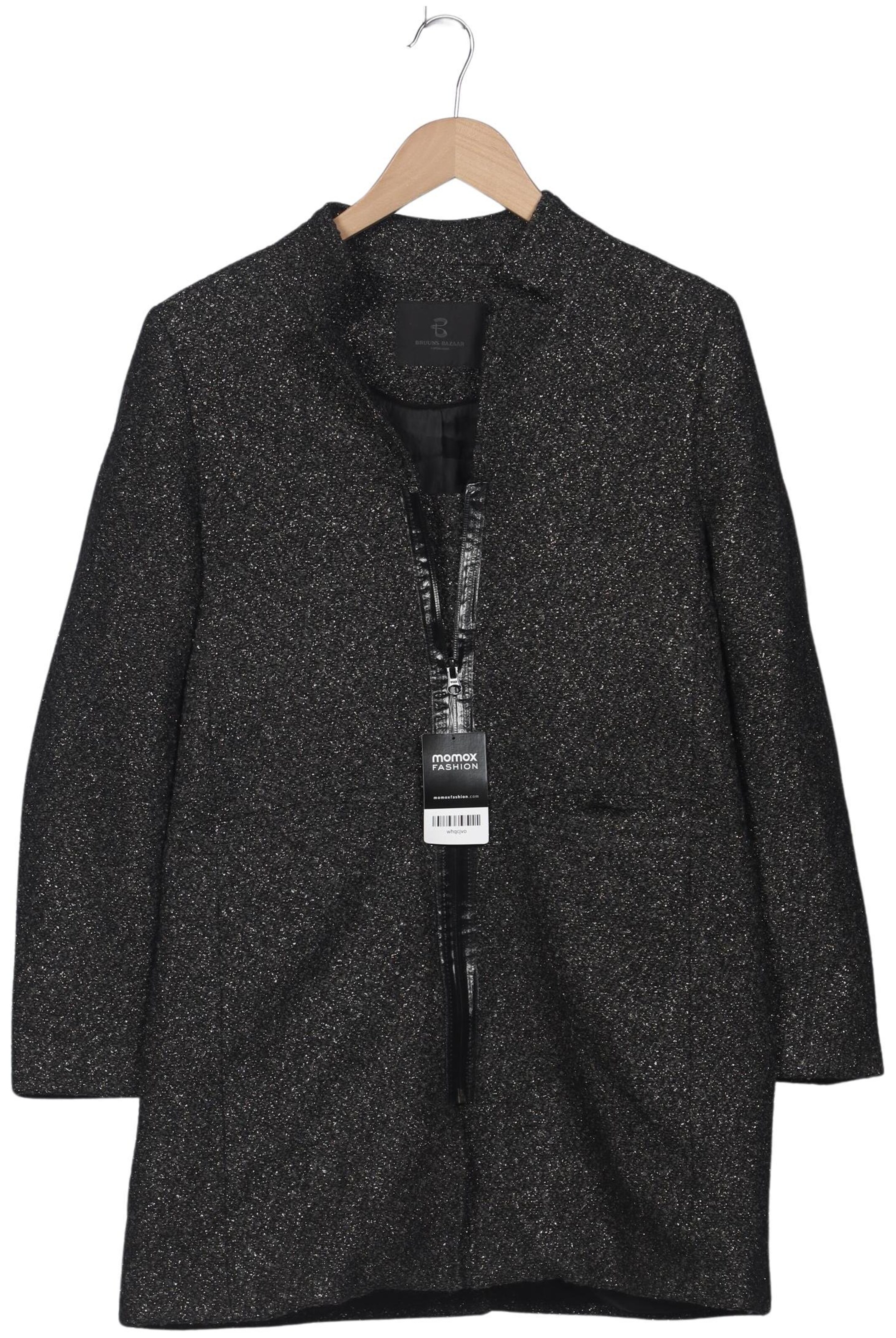 BRUUNS BAZAAR Jacket & Coat in M in Black: front