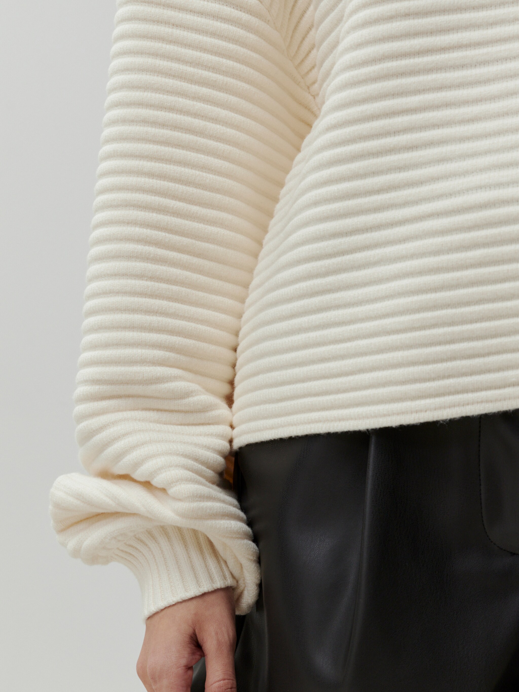 EDITED Produits Pull-over 'Everlee' blanc cassé