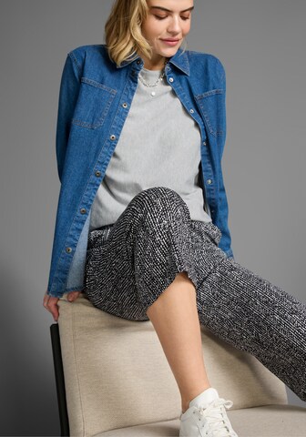 LAURA SCOTT Regular Hose in Schwarz