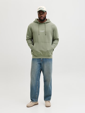 Jack & Jones Plus Sweatshirt 'JJESOHO' in Grün