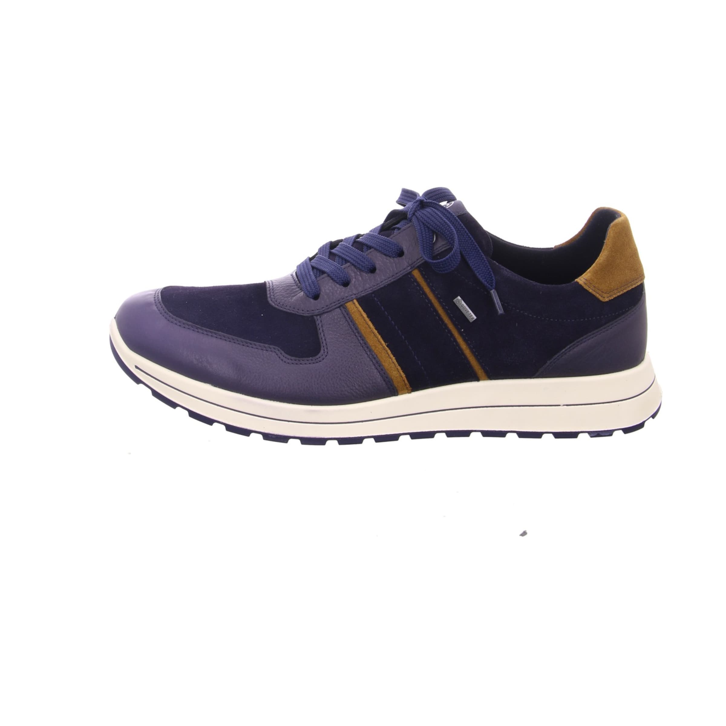 ARA Platform trainers in Blue
