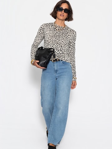 SASSYCLASSY Shirt in Beige