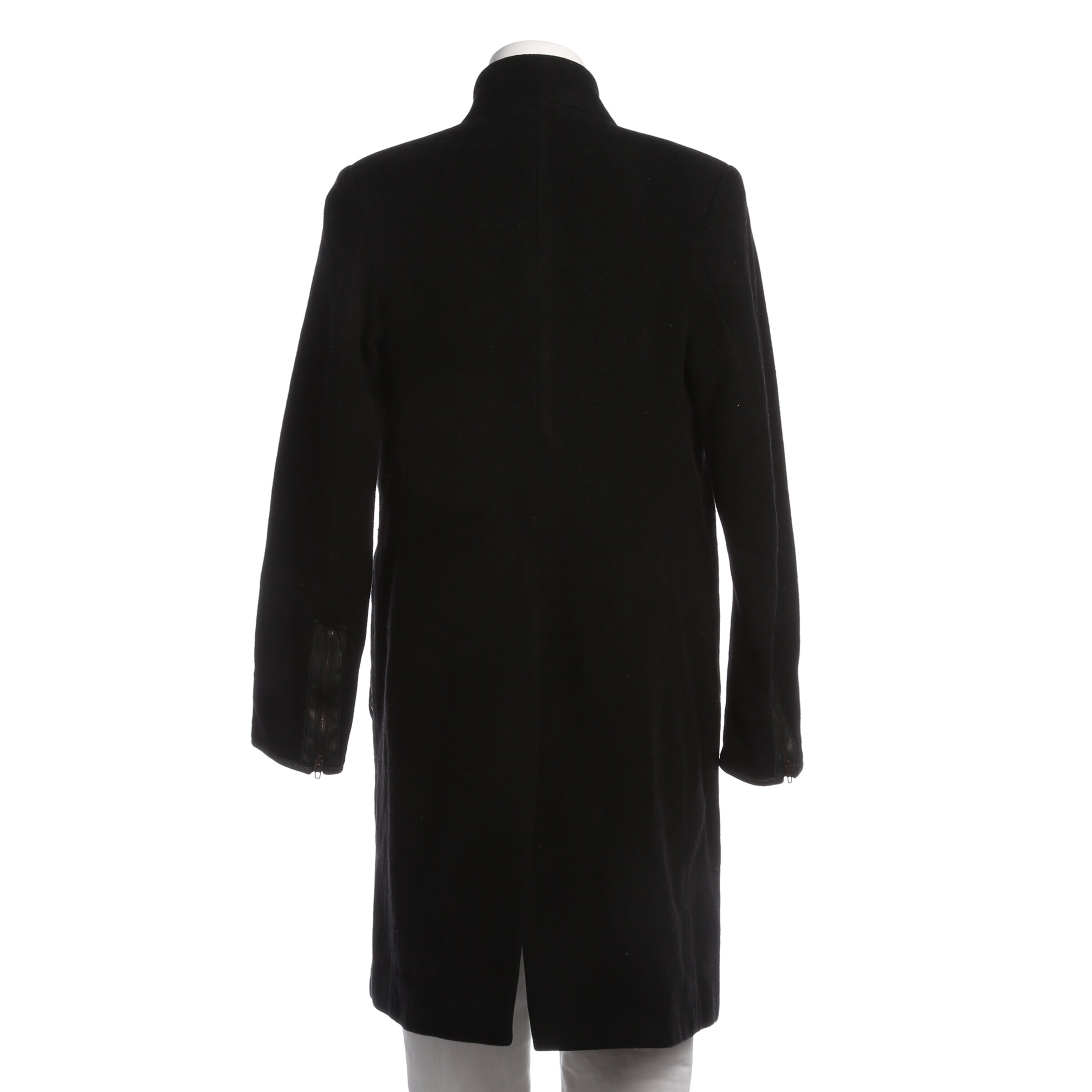 Acne Jacket & Coat in M in Black