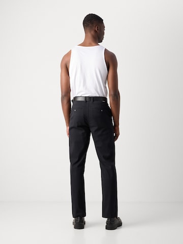 Regular Pantaloni eleganți 'Superflex' de la Lindbergh pe negru