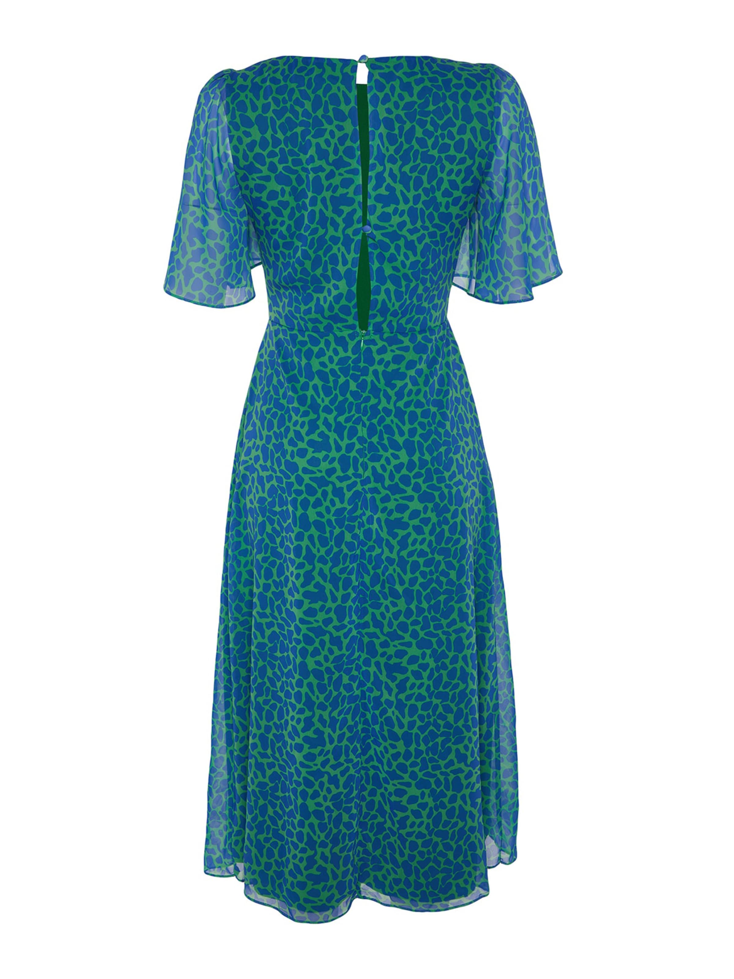 Trendyol Платье в Зеленый