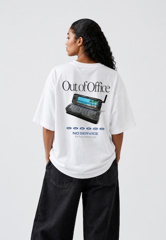 On Vacation Shirt 'No Service' in White