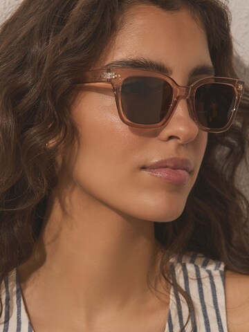 Next Sonnenbrille in Braun