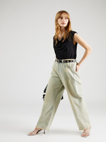 SELECTED Top in Zwart