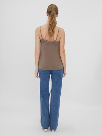 VERO MODA Top 'Fallon' in Bruin