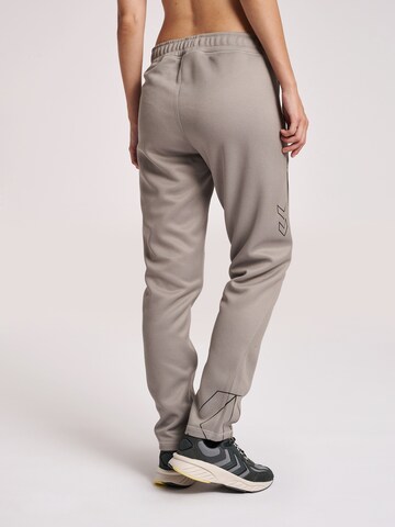 Hummel Slim fit Workout Pants in Brown