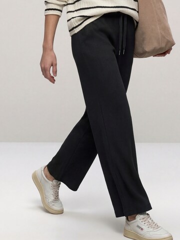 STREET ONE Широки крачоли Панталон в черно: отпред