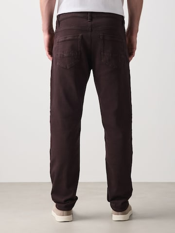 Next Slimfit Jeans in Rood