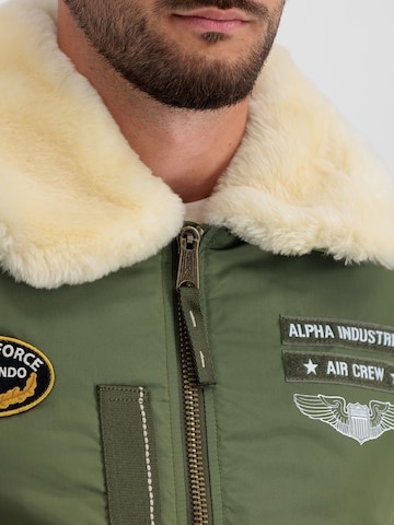 ALPHA INDUSTRIES Winter Jacket 'Injector III Air Force' in Green