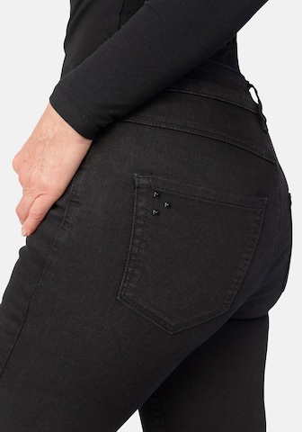 Coupe slim Jean 'Florenz' STOOKER WOMEN en noir