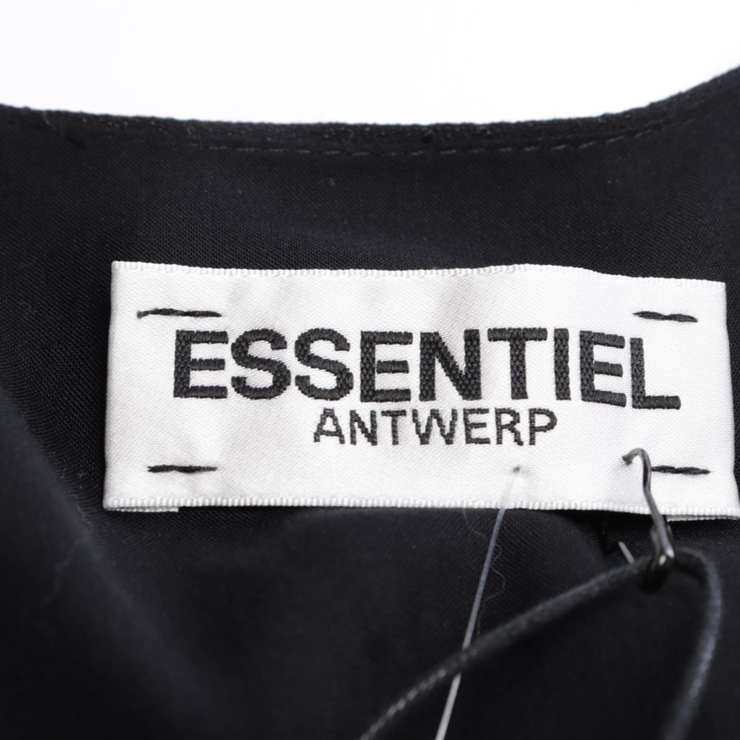 Essentiel Antwerp Dress in XXS in Black