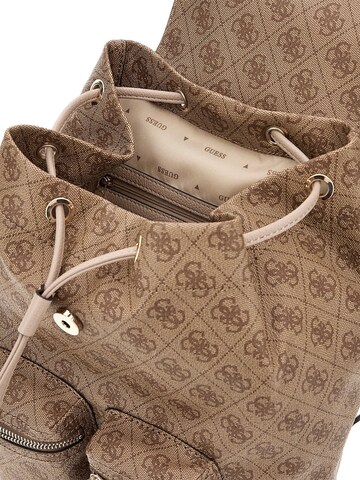 GUESS Rucksack 'Manhattan Ii Flap Backpack'‌‌‌‌‌ in Braun