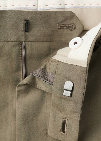 MANGO MAN Regular Chino Pants 'Eden' in Green