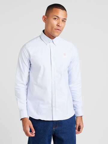 Coupe regular Chemise 'Konrad' Les Deux en bleu : devant