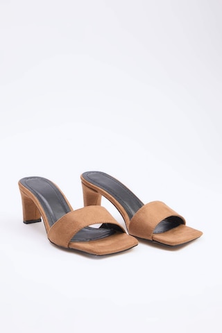 Trendyol - Zapatos con plataforma en marrón