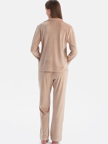 Dagi Πιτζάμα σε καφέ