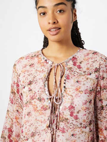 Robe 'Kasida' Farina Opoku en beige