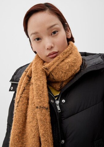 QS Scarf in Brown