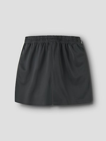 Regular Pantalon LMTD en noir