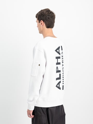ALPHA INDUSTRIES Sweatshirt i vit