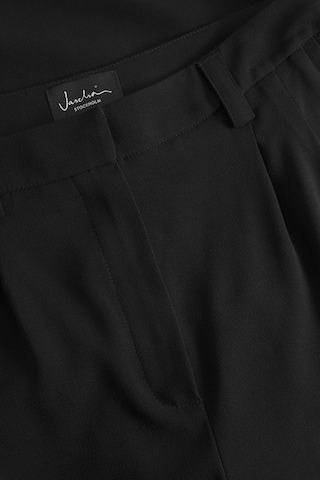 Jascha Stockholm Wide Leg Hose 'Bisou' in Schwarz