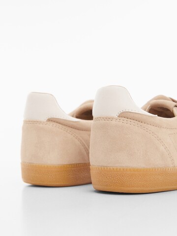 MANGO Låg sneaker 'Soler' i beige