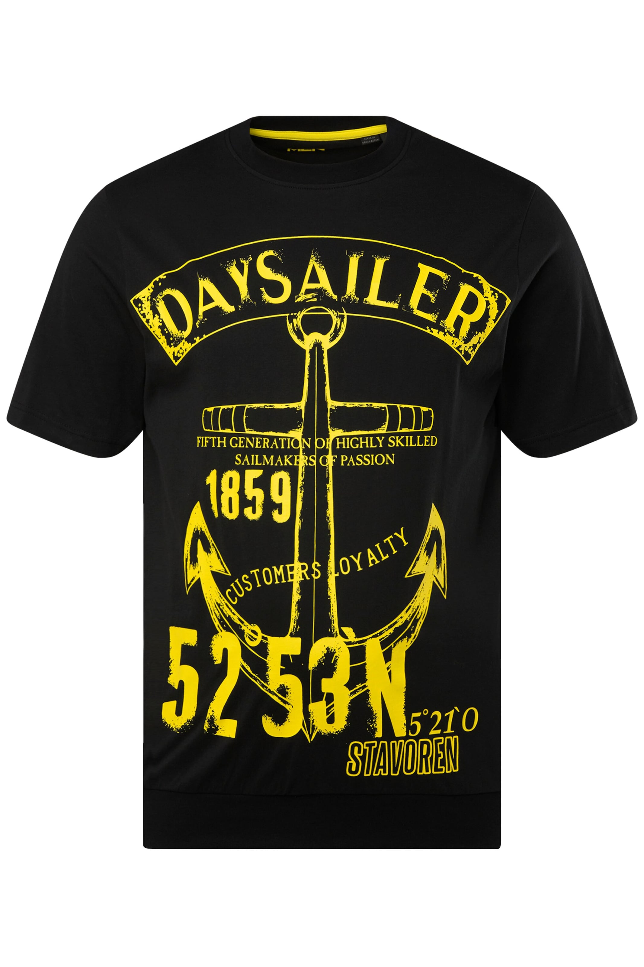 Men Plus Shirt in Black: front