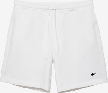 Pantaloni 'STWD' de la Pull&Bear pe alb: față