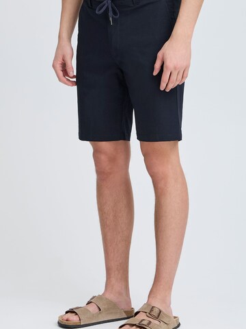 Regular Pantalon chino 'Siero' Kronstadt en bleu : devant