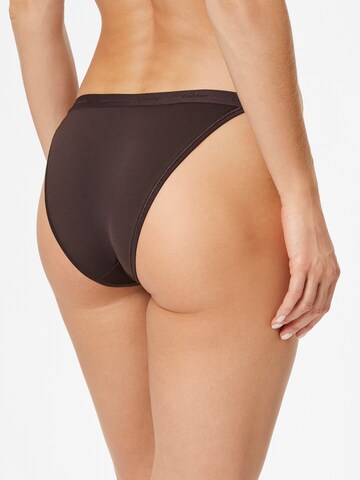 Slip de la Calvin Klein Underwear pe maro