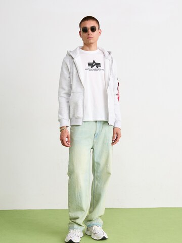 ALPHA INDUSTRIES T-Shirt in Weiß