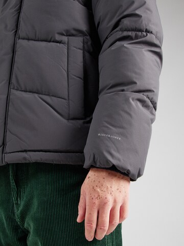 JACK & JONES Winterjas 'JJWorld' in Grijs