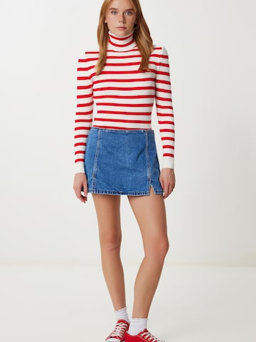 T-shirt Happiness İstanbul en rouge