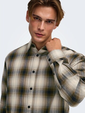 Coupe regular Chemise 'ONSKosta' Only & Sons en marron