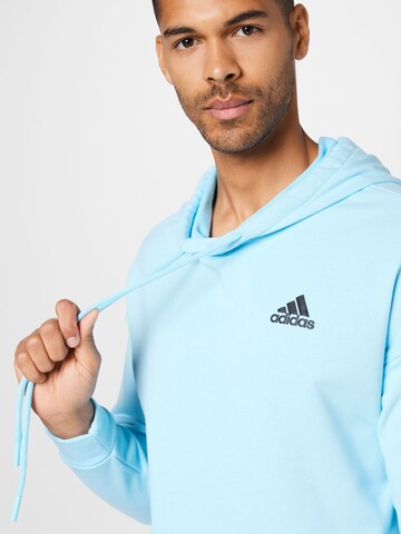 ADIDAS PERFORMANCE Sportsweatshirt 'Clubhouse ' in Blau