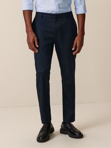 Loosefit Pantaloni chino di Next in blu: frontale