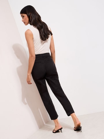 regular Pantaloni chino di Friends Like These in beige