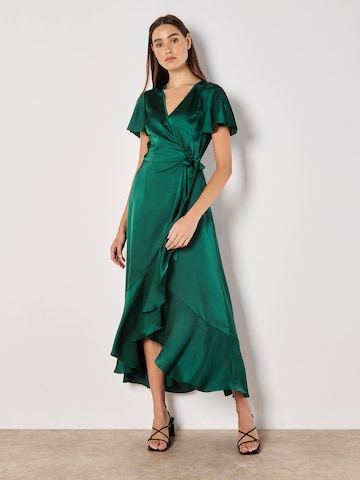 Abito di Apricot in verde