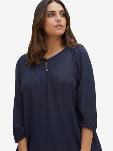 SHEEGO Tunic in Blue