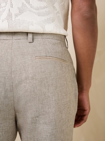 Next Regular Pleat-front trousers in Grey