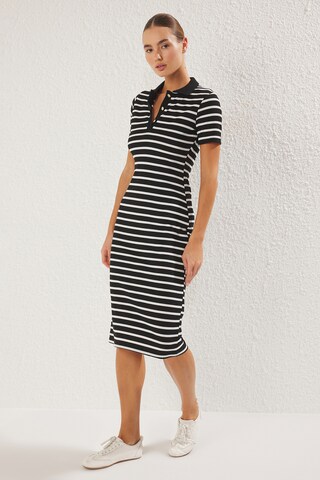 Robe Trendyol en noir