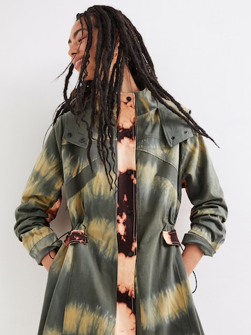 Desigual Between-Seasons Parka in Green