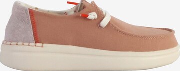 Chaussure basse HEY DUDE en rose : devant