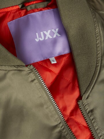 JJXX Přechodná bunda 'HAILEY' – zelená