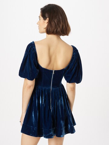 Robe Bardot en bleu