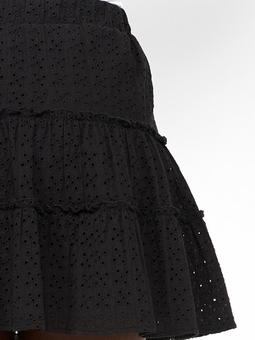 KOROSHI Skirt in Black